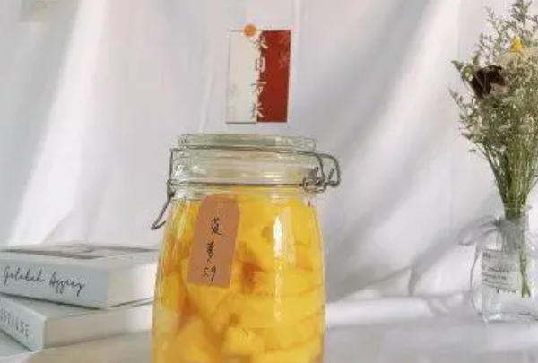 菠萝可以发酵成酒，菠萝酒的酿制方法图5